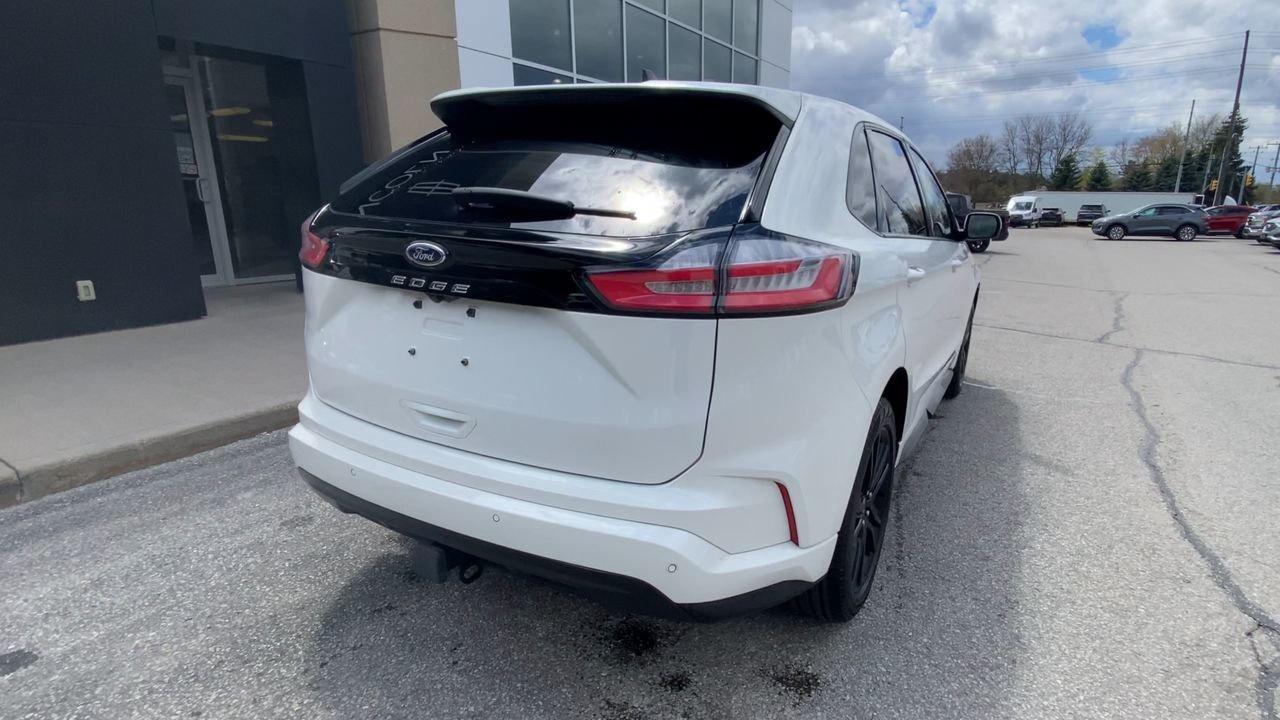 2024 Ford Edge  Photo