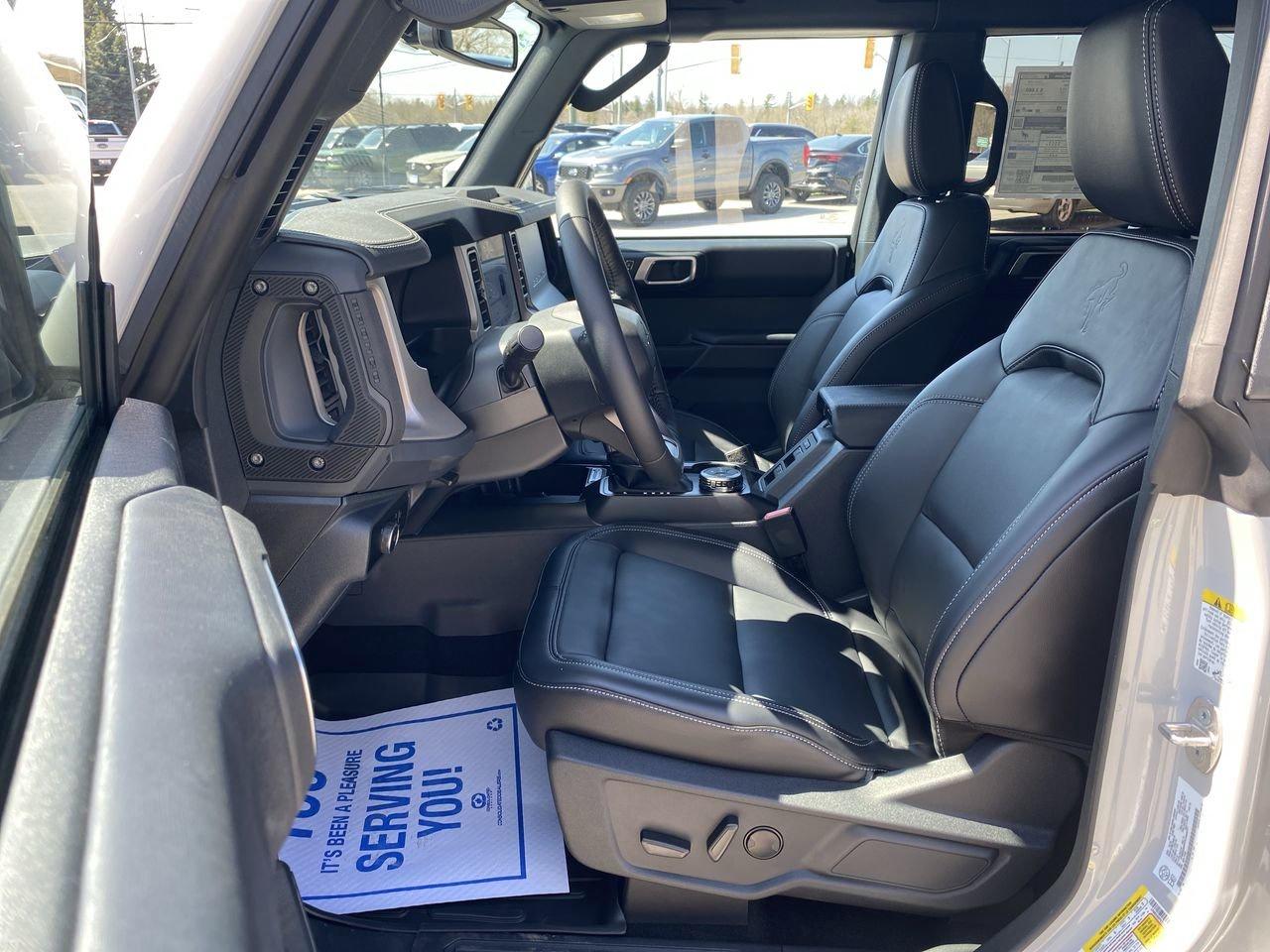 2026 Ford Bronco Outer Banks Photo