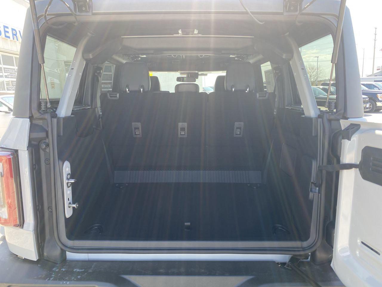 2026 Ford Bronco Outer Banks Photo