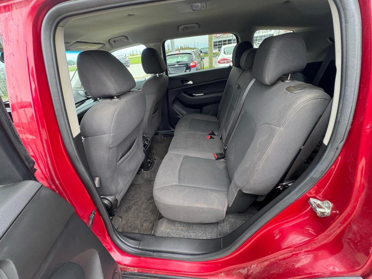 2012 Chevrolet Orlando 1LT, ONE OWNER, NO ACCIDENTS, CERTIFIED Photo
