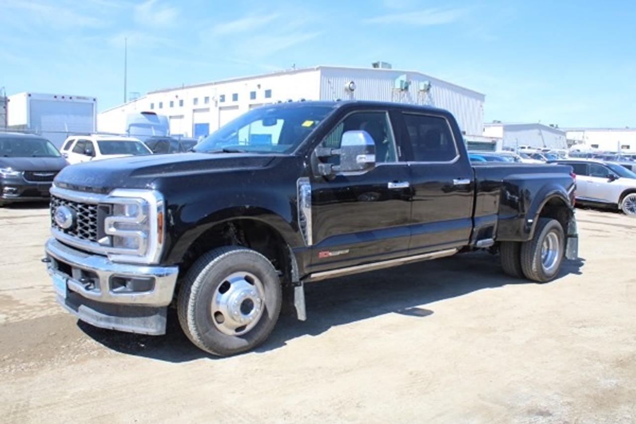 2026 Ford SUPER DUTY F-350 DRW King Ranch DSL w/H&C L, p.S/R, NAV, BUC, PRB, HUD - Photo #1