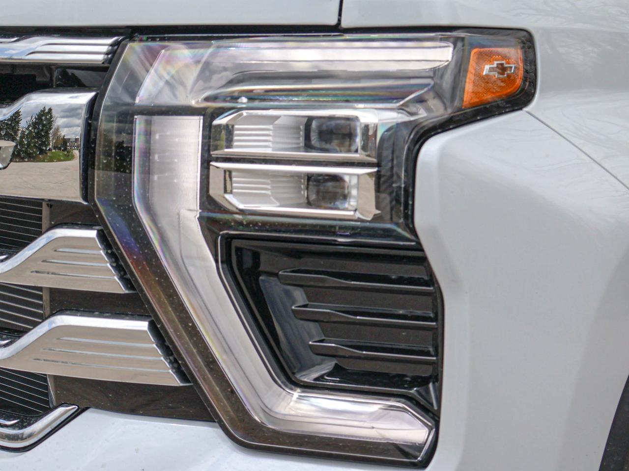 2026 Chevrolet Silverado 3500HD High Country Photo