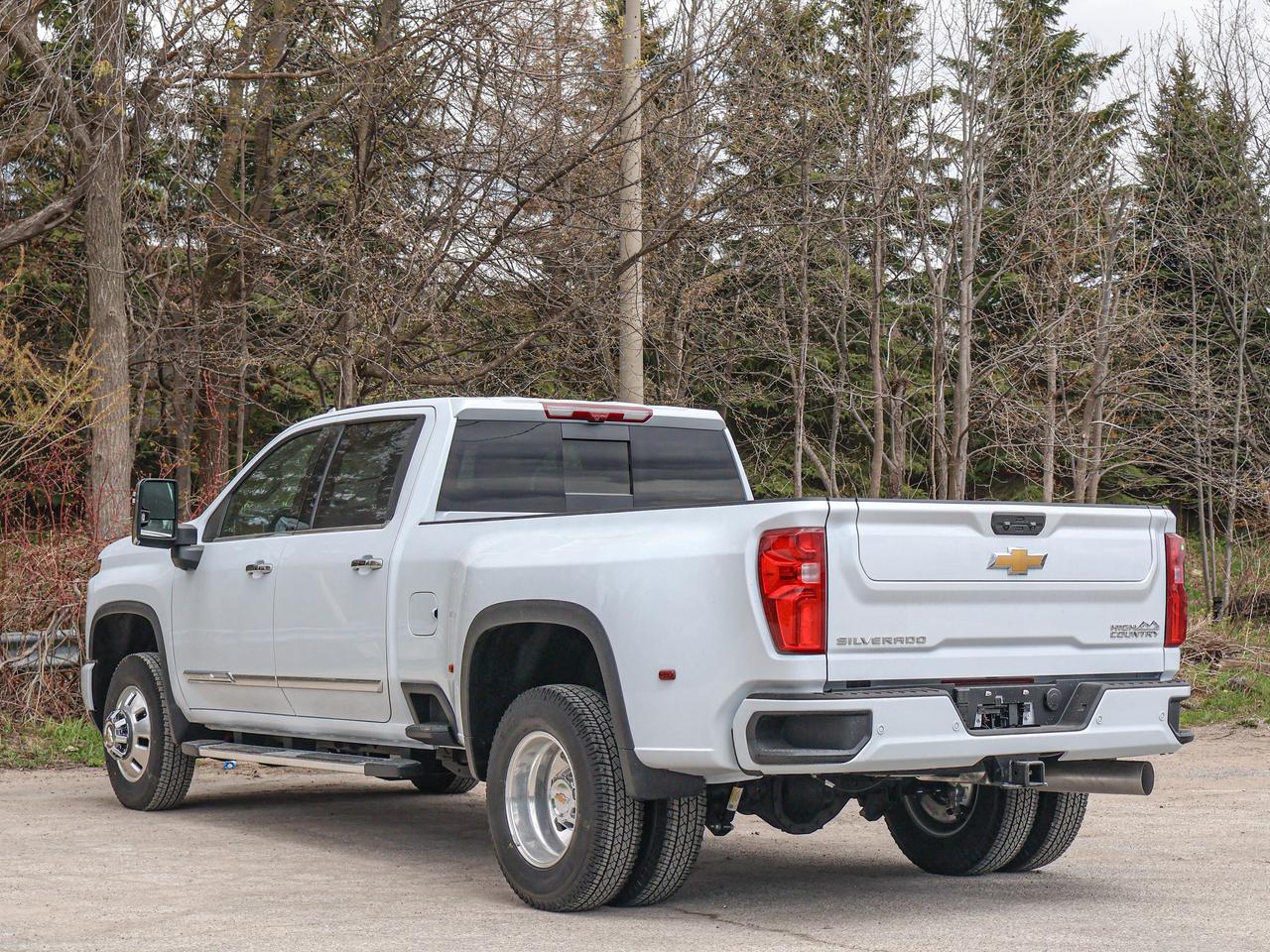 2026 Chevrolet Silverado 3500HD High Country Photo