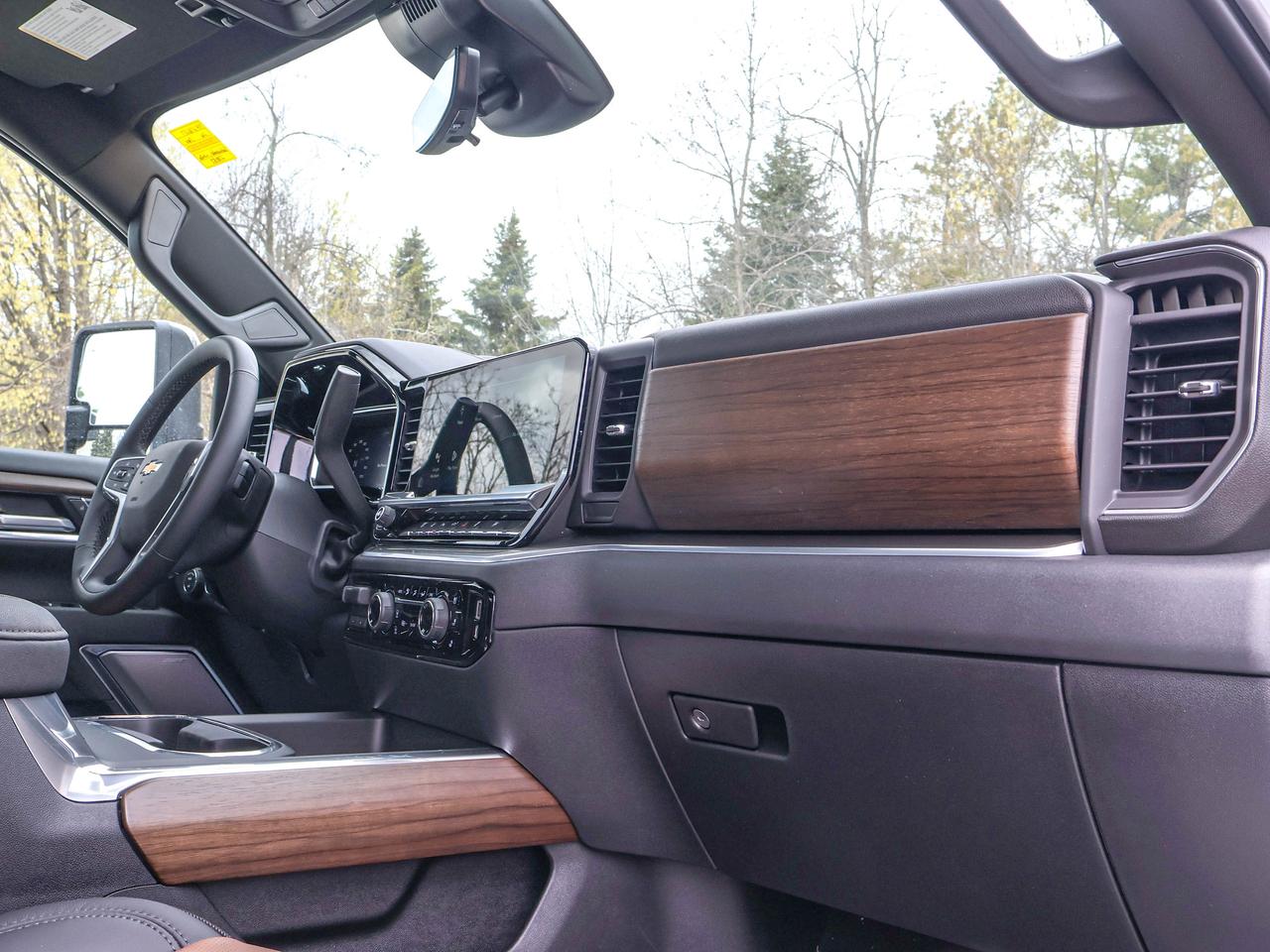 2026 Chevrolet Silverado 3500HD High Country Photo