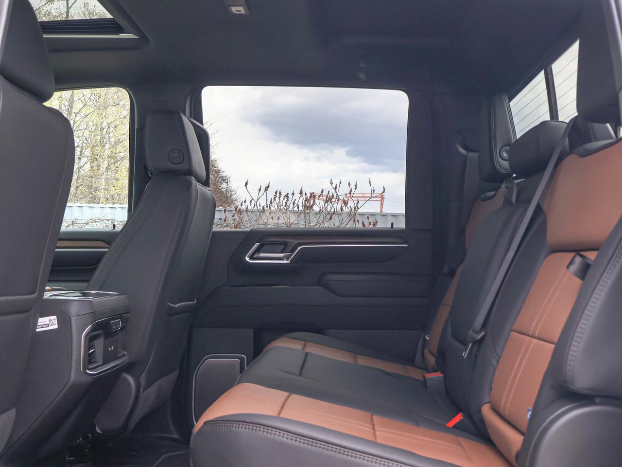 2026 Chevrolet Silverado 3500HD High Country Photo