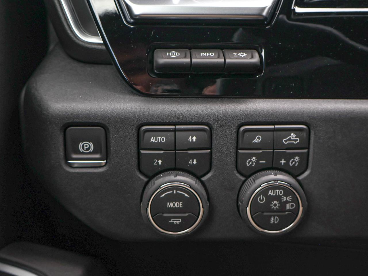2026 Chevrolet Silverado 3500HD High Country Photo