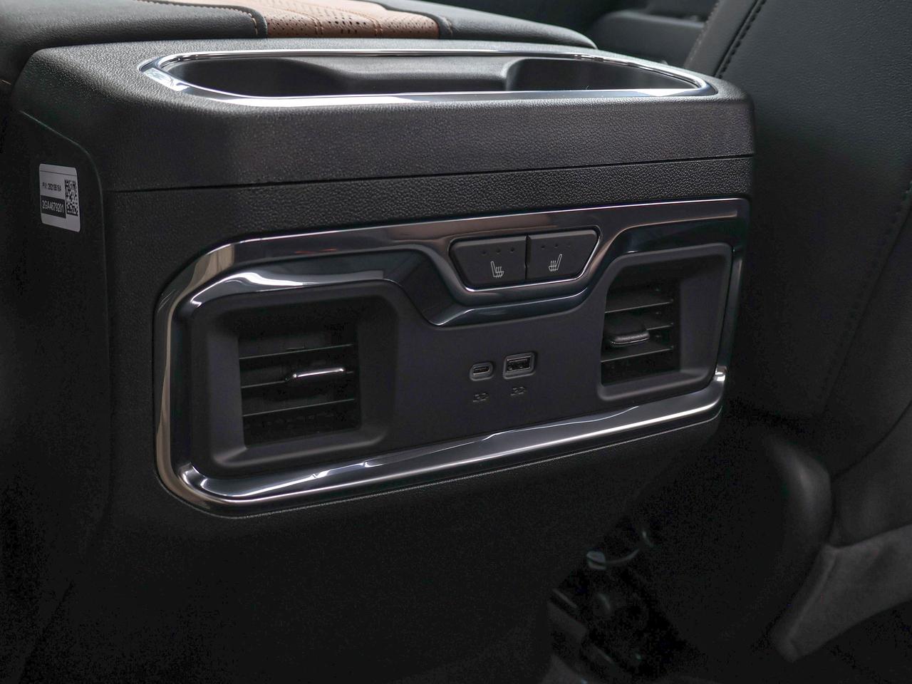 2026 Chevrolet Silverado 3500HD High Country Photo