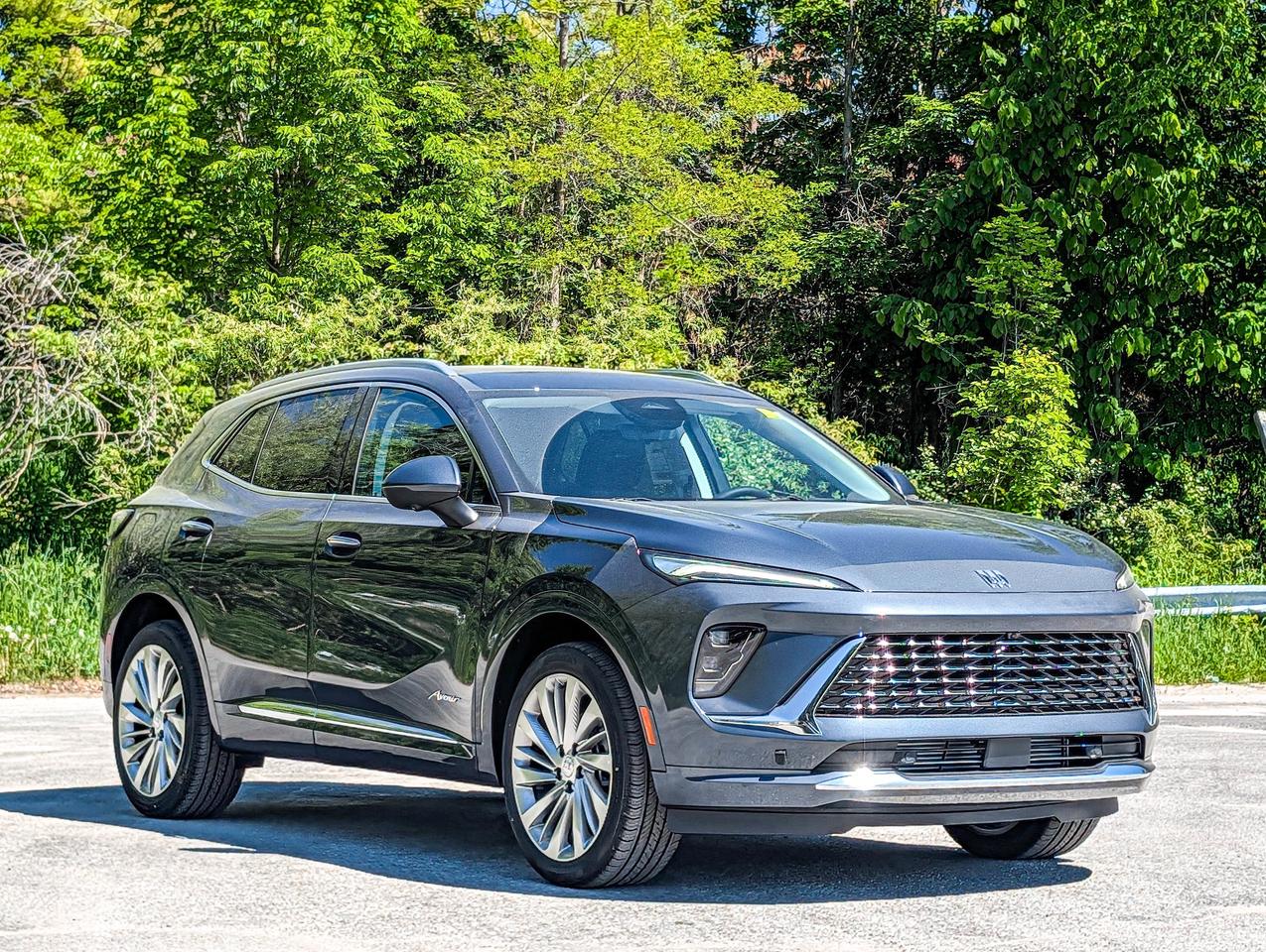 2026 Buick Envision Avenir Photo2