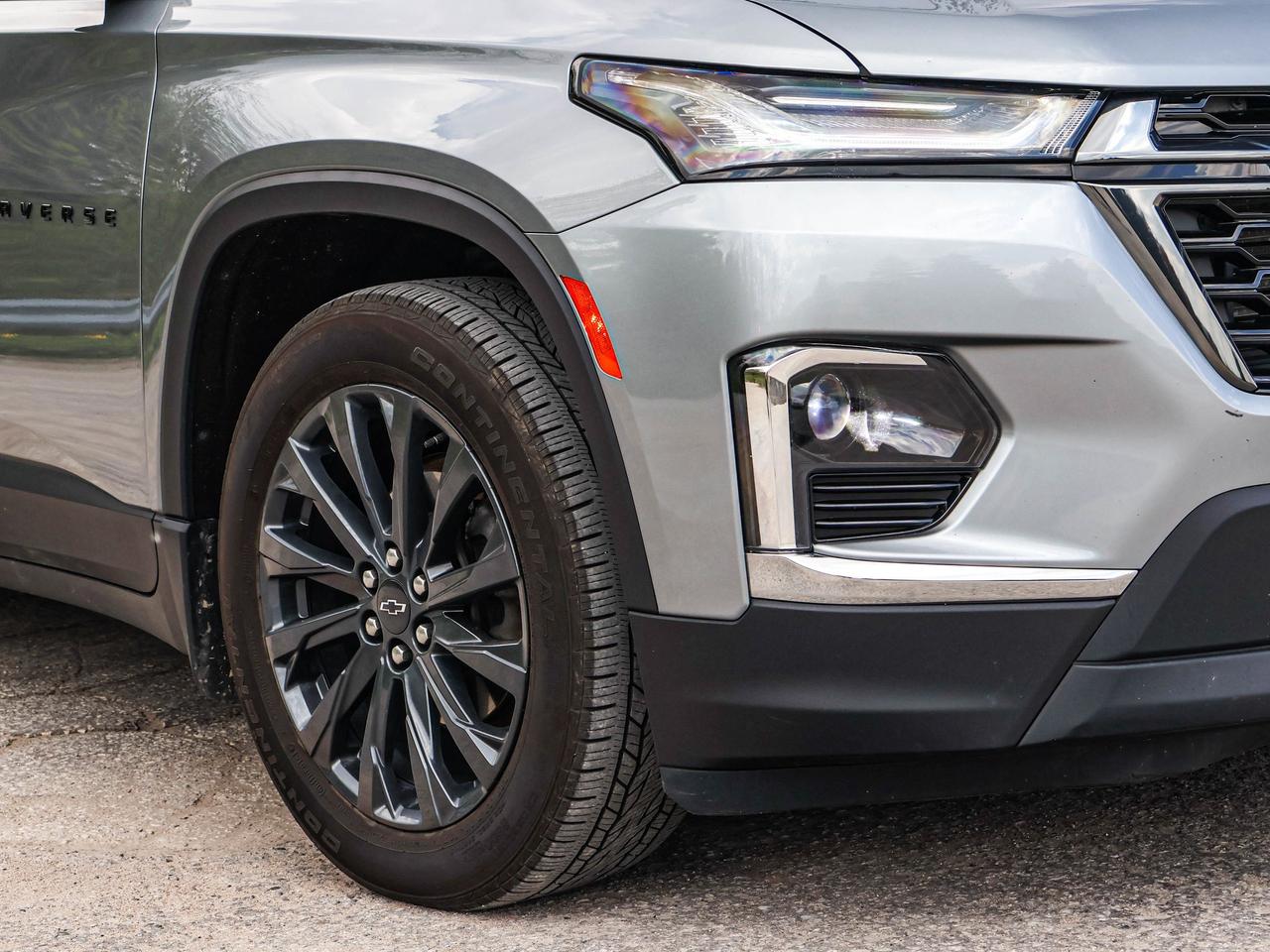2024 Chevrolet Traverse Limited RS Photo2
