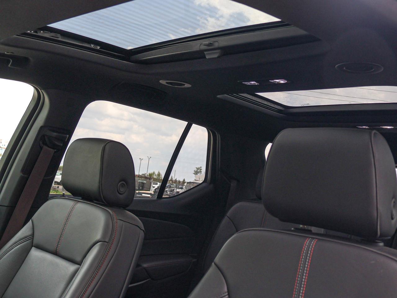 2024 Chevrolet Traverse Limited RS Photo