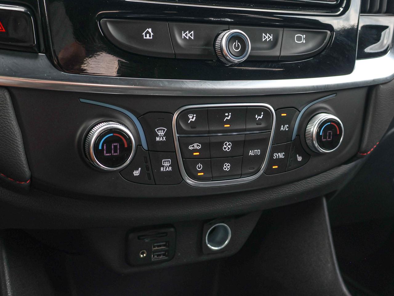 2024 Chevrolet Traverse Limited RS Photo