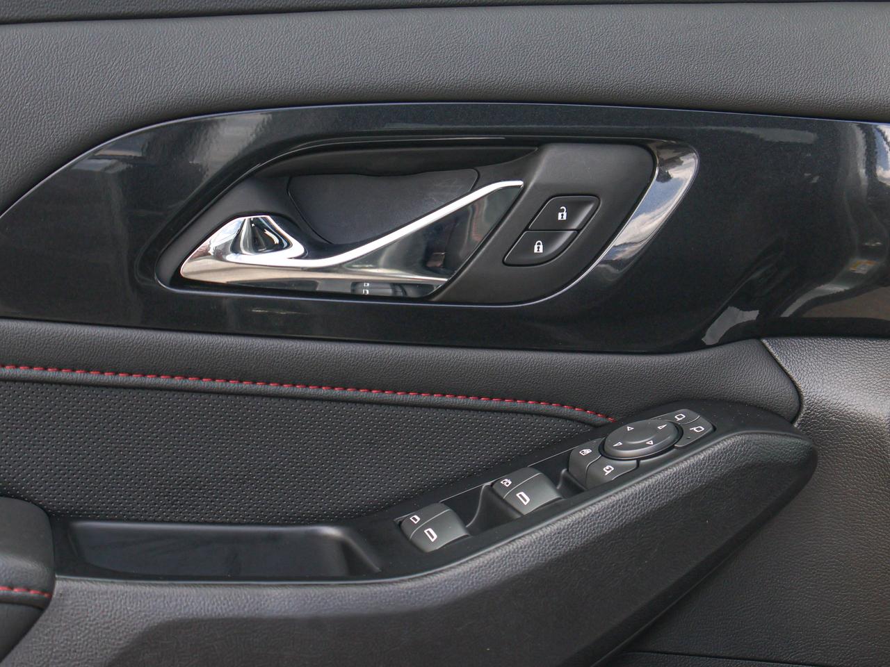 2024 Chevrolet Traverse Limited RS Photo