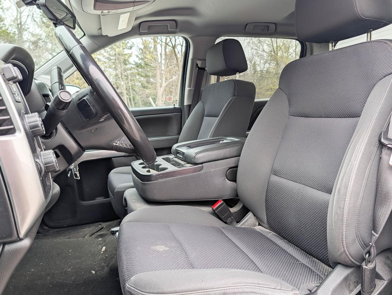 2018 Chevrolet Silverado 1500 LT Photo