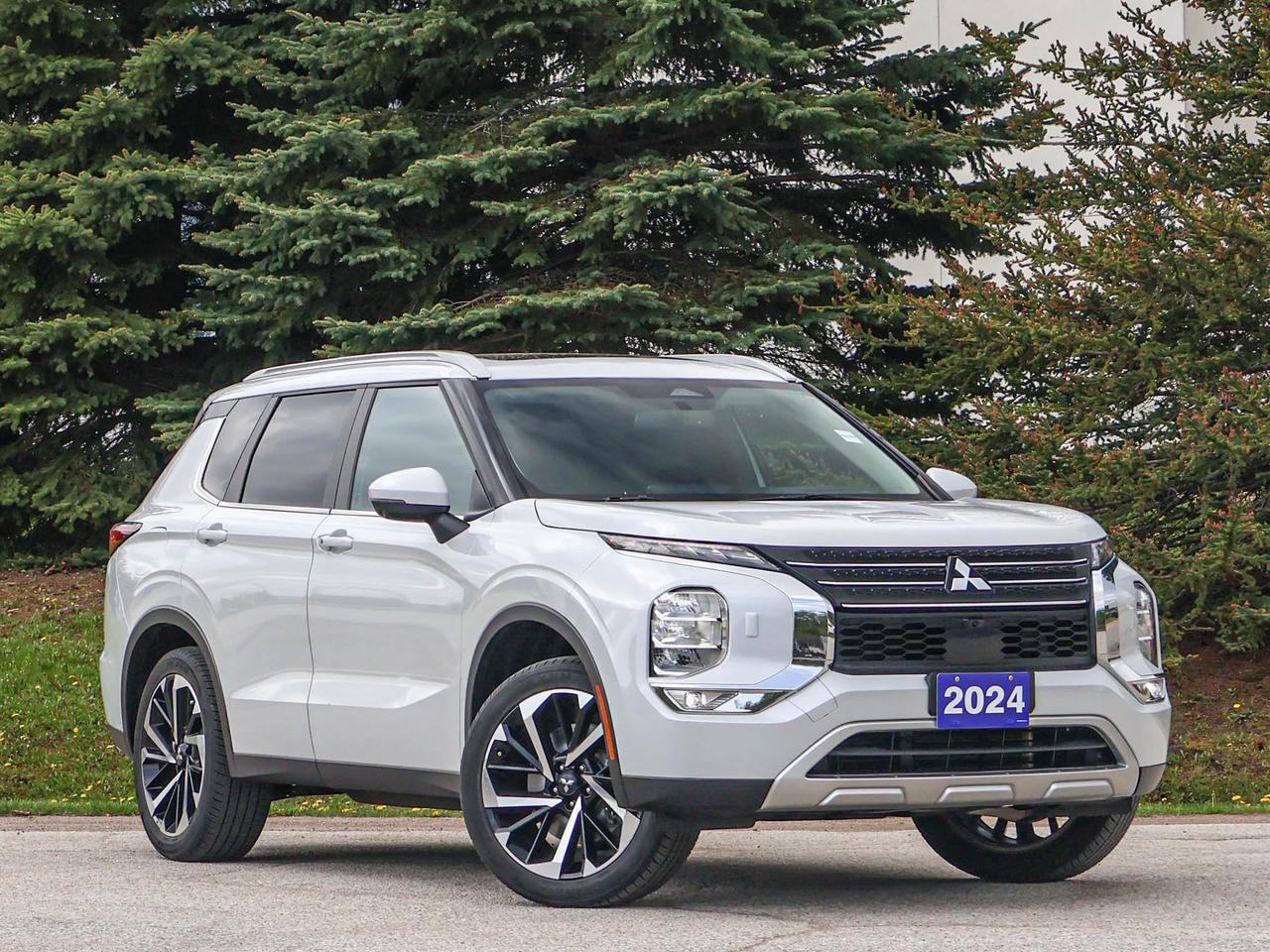 2024 Mitsubishi Outlander SEL Photo