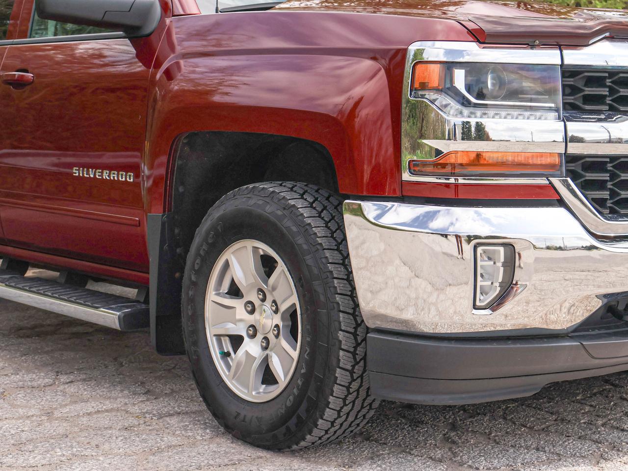 2017 Chevrolet Silverado 1500 LT Photo