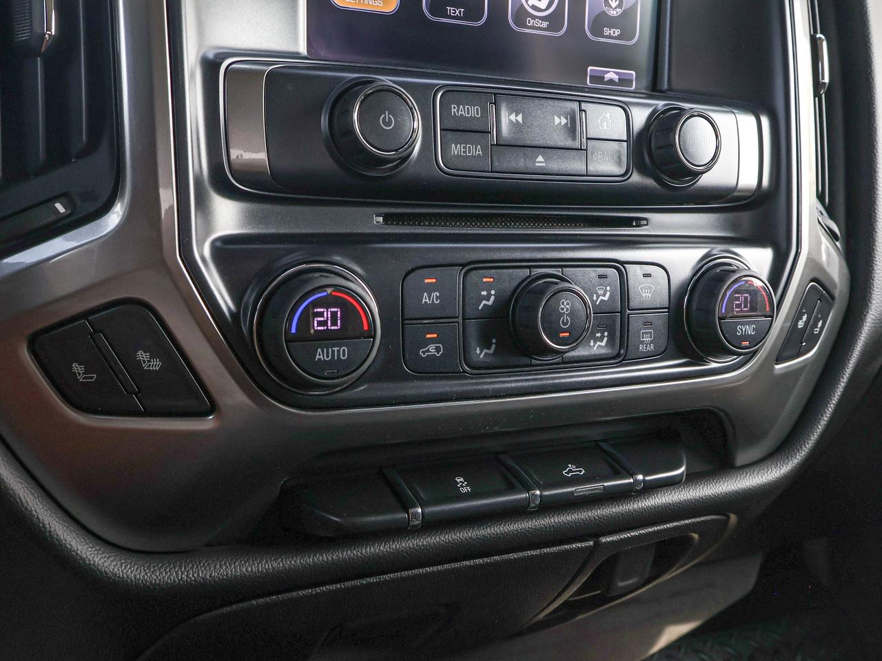 2017 Chevrolet Silverado 1500 LT Photo