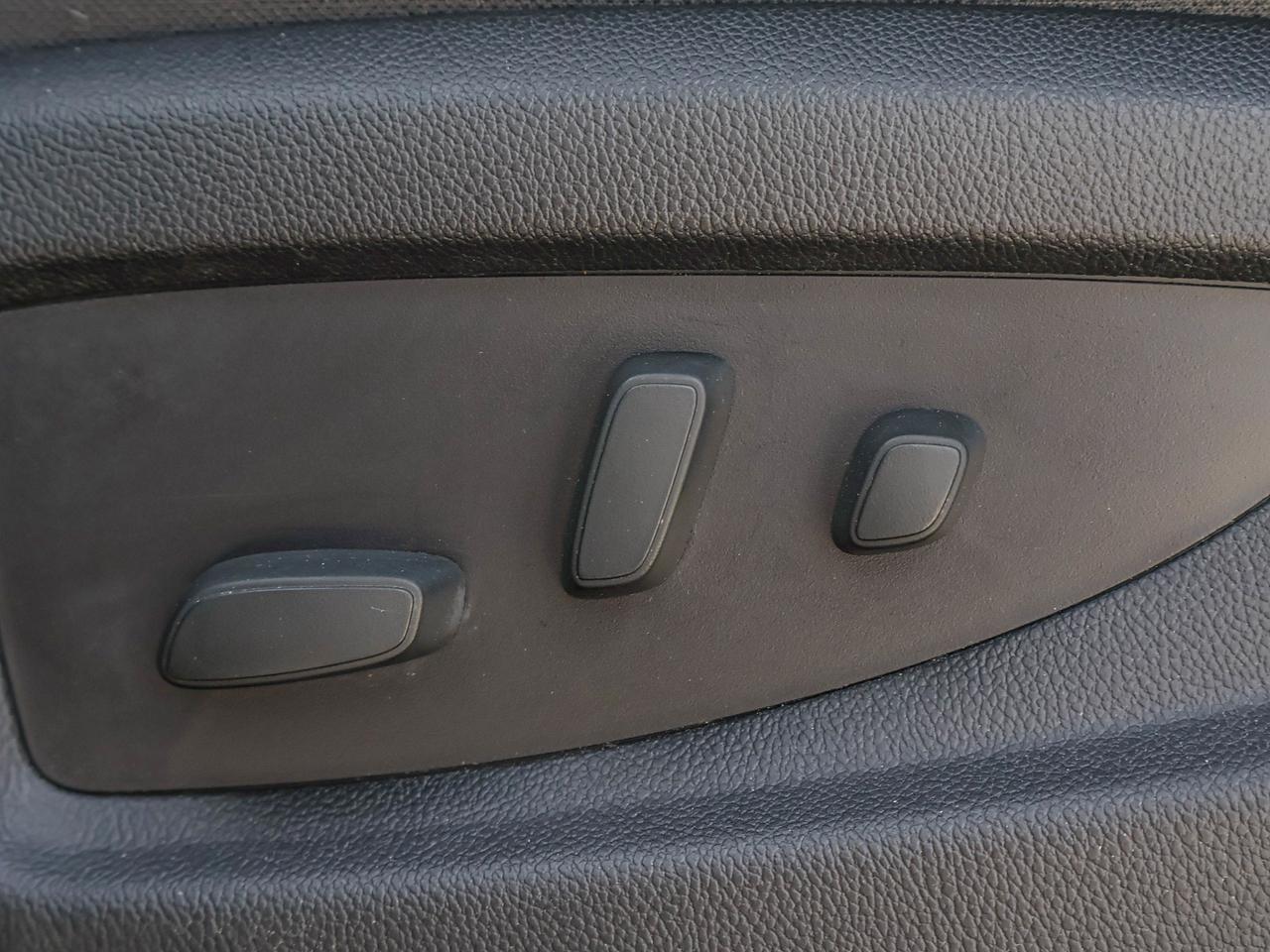 2017 Chevrolet Silverado 1500 LT Photo