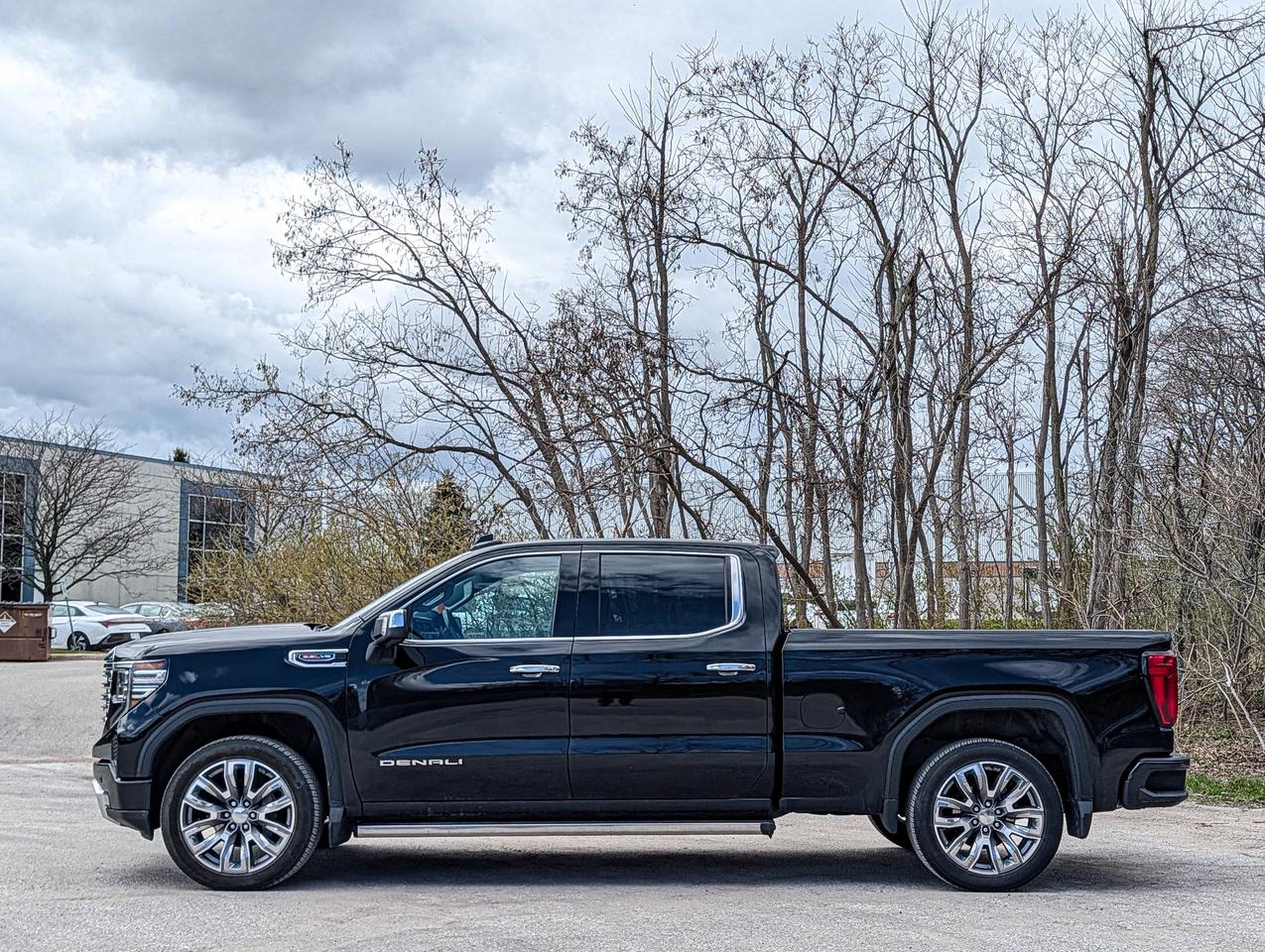 2025 GMC Sierra 1500 Denali Photo