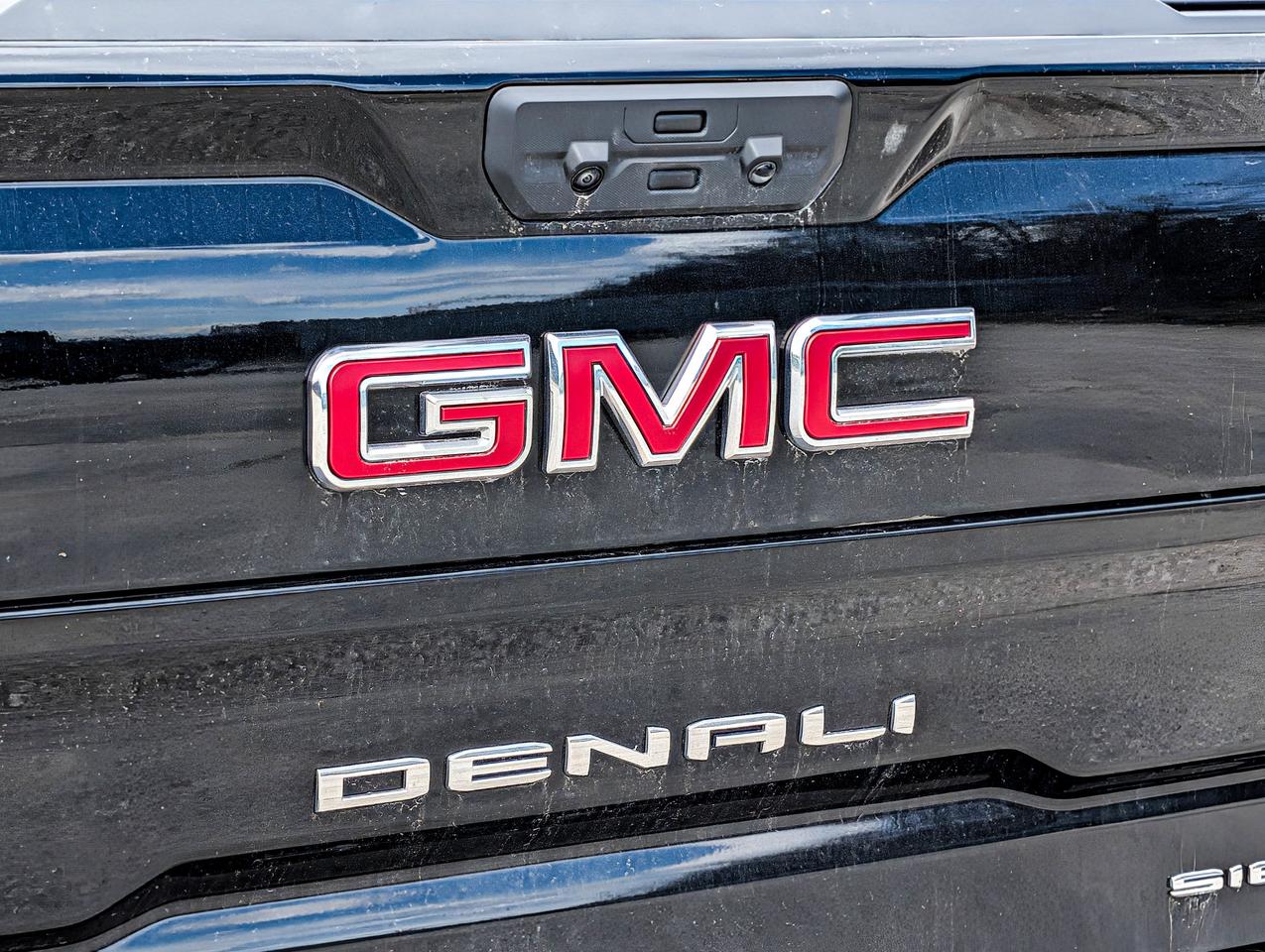 2025 GMC Sierra 1500 Denali Photo