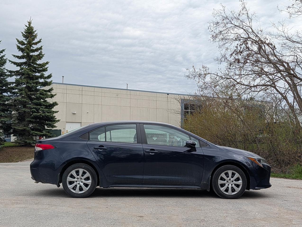 2022 Toyota Corolla LE Photo