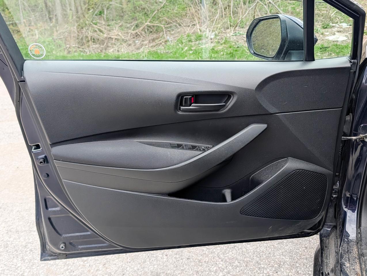 2022 Toyota Corolla LE Photo