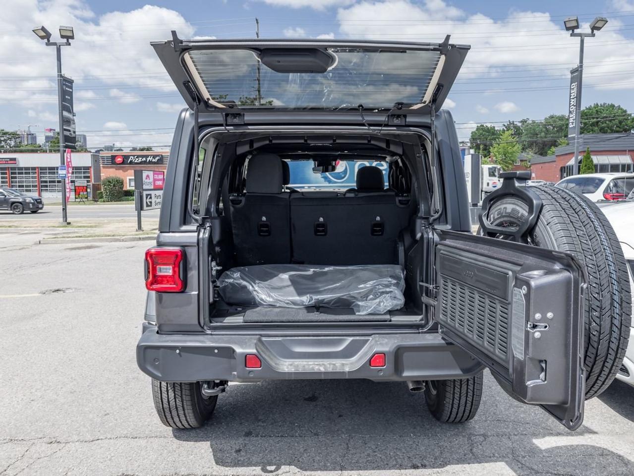 2025 Jeep Wrangler Sahara 4 Door 4x4 Photo