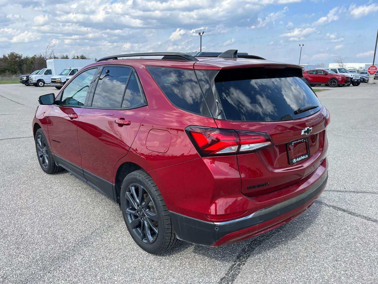 2022 Chevrolet Equinox AWD 4dr RS Photo
