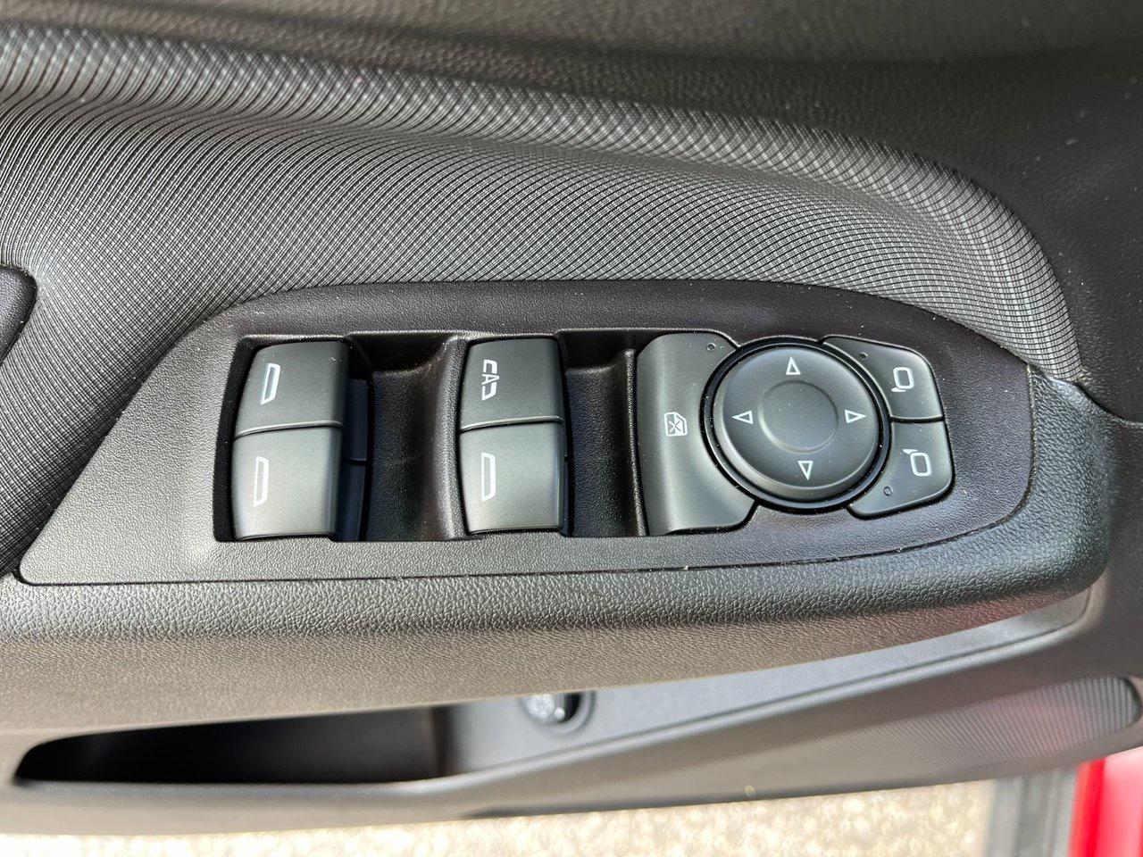 2022 Chevrolet Equinox AWD 4dr RS Photo