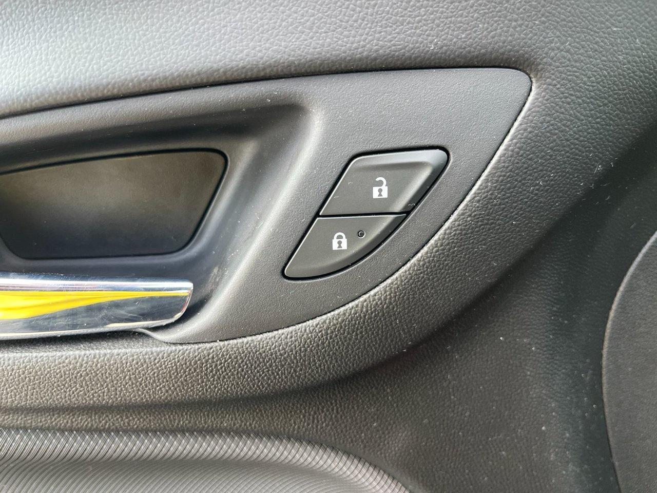 2022 Chevrolet Equinox AWD 4dr RS Photo