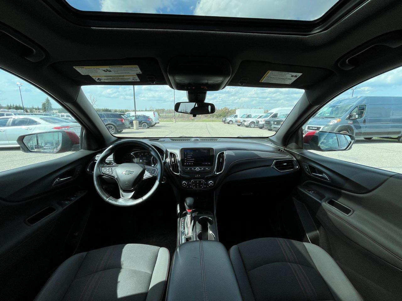 2022 Chevrolet Equinox AWD 4dr RS Photo