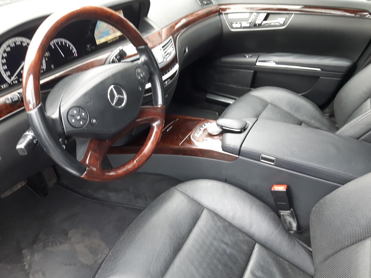 2012 Mercedes-Benz S-Class S 550 Photo