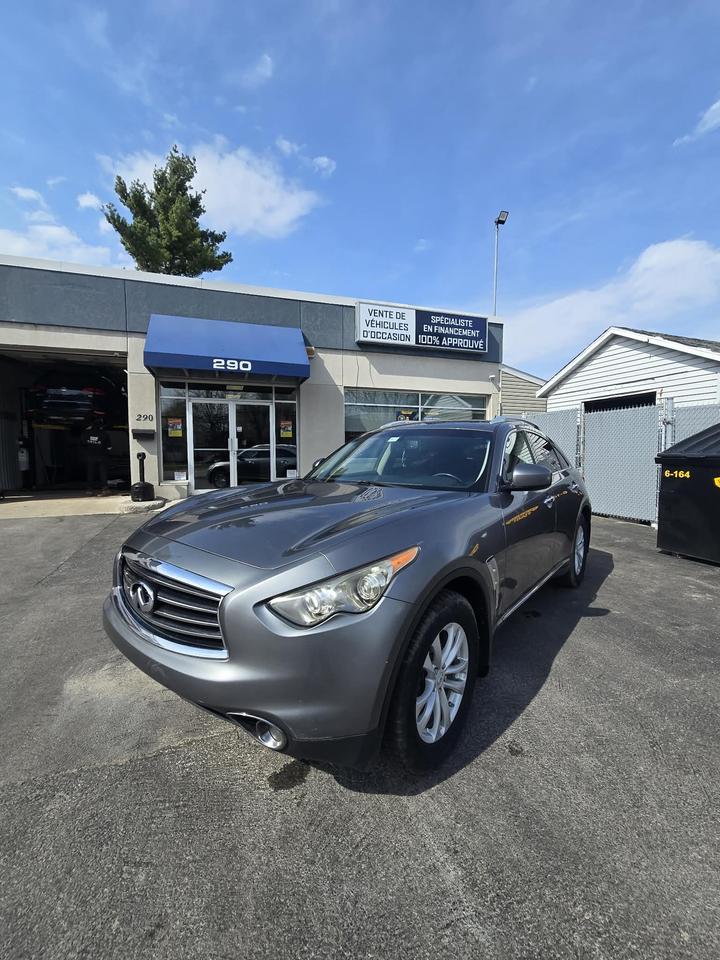2012 INFINITI FX35