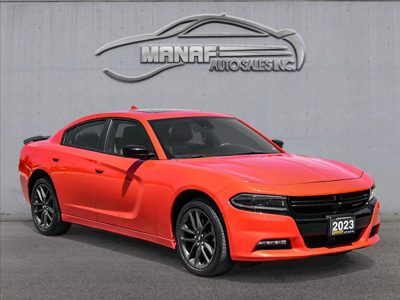 2023 Dodge Charger SXT AWD R/Starter Apple CarPlay/Android leather Photo2