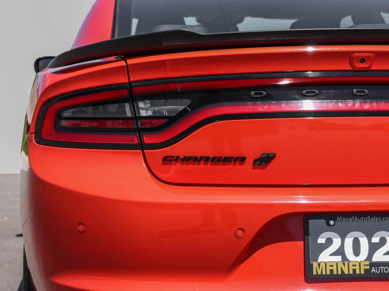 2023 Dodge Charger SXT AWD R/Starter Apple CarPlay/Android leather Photo