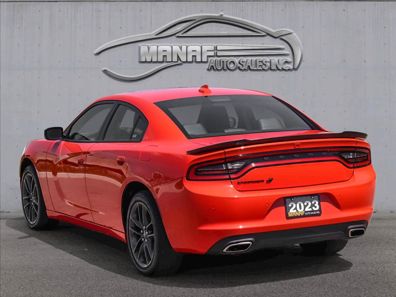 2023 Dodge Charger SXT AWD R/Starter Apple CarPlay/Android leather Photo
