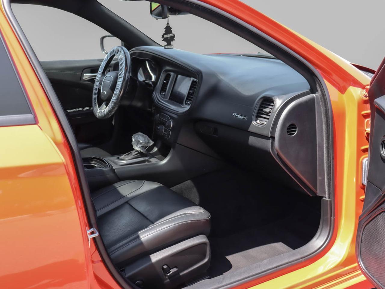 2023 Dodge Charger SXT AWD R/Starter Apple CarPlay/Android leather Photo