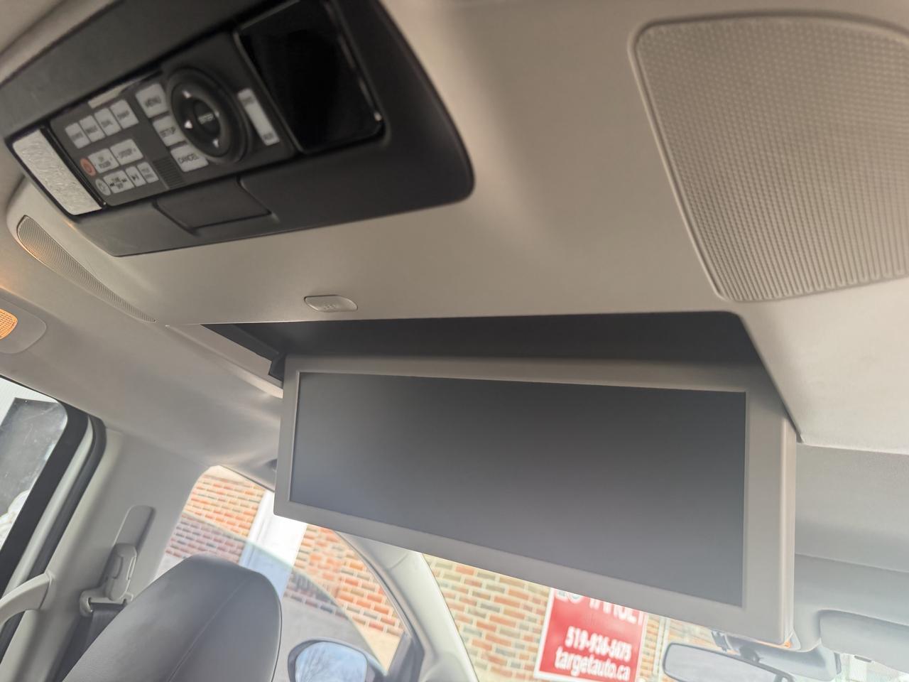 2014 Honda Odyssey Touring Photo