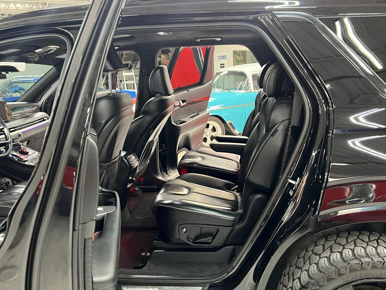 2023 Hyundai PALISADE Ultimate Calligraphy 7-Passenger AWD Plus! Photo