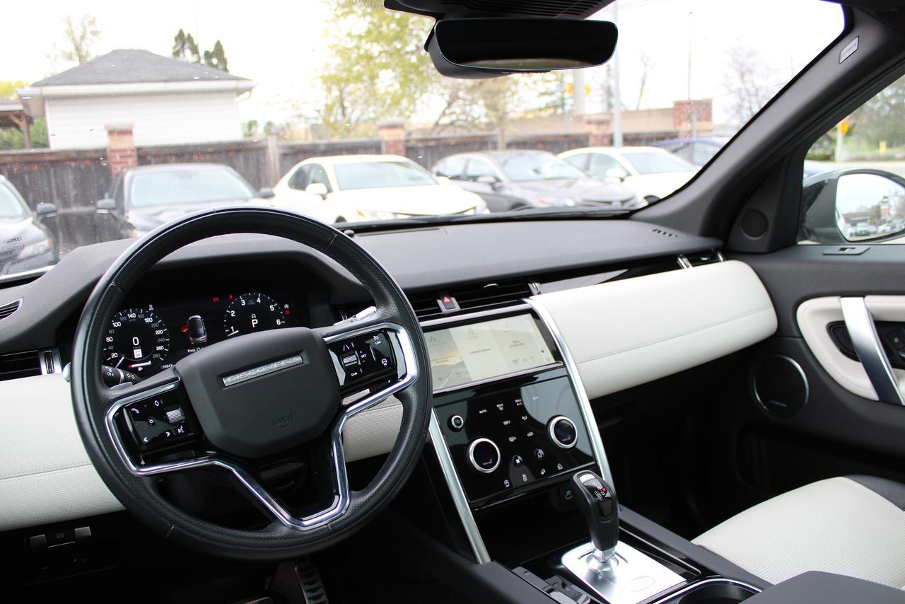 2021 Land Rover Discovery Sport R-Dynamic SE 4WD Photo