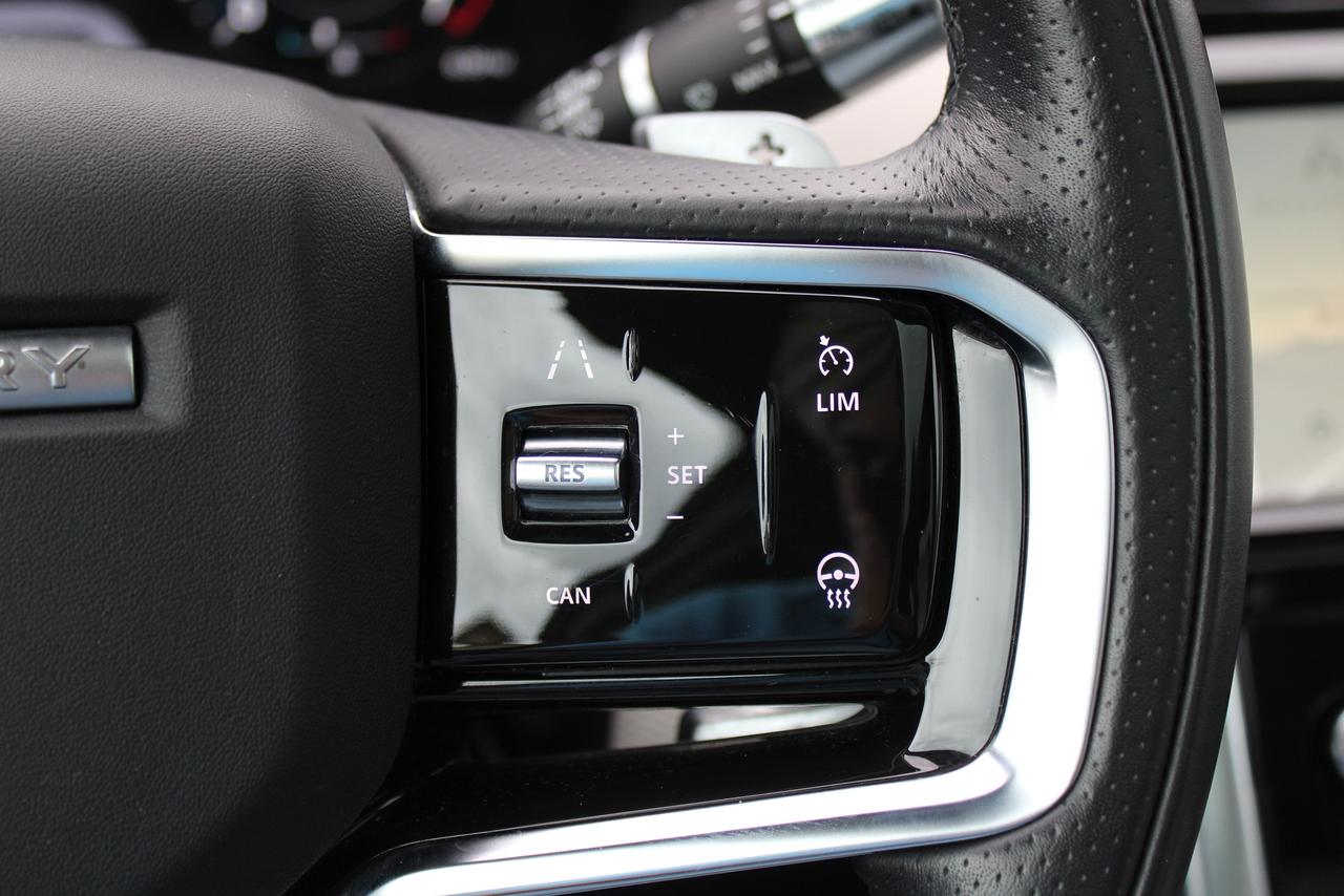 2021 Land Rover Discovery Sport R-Dynamic SE 4WD Photo