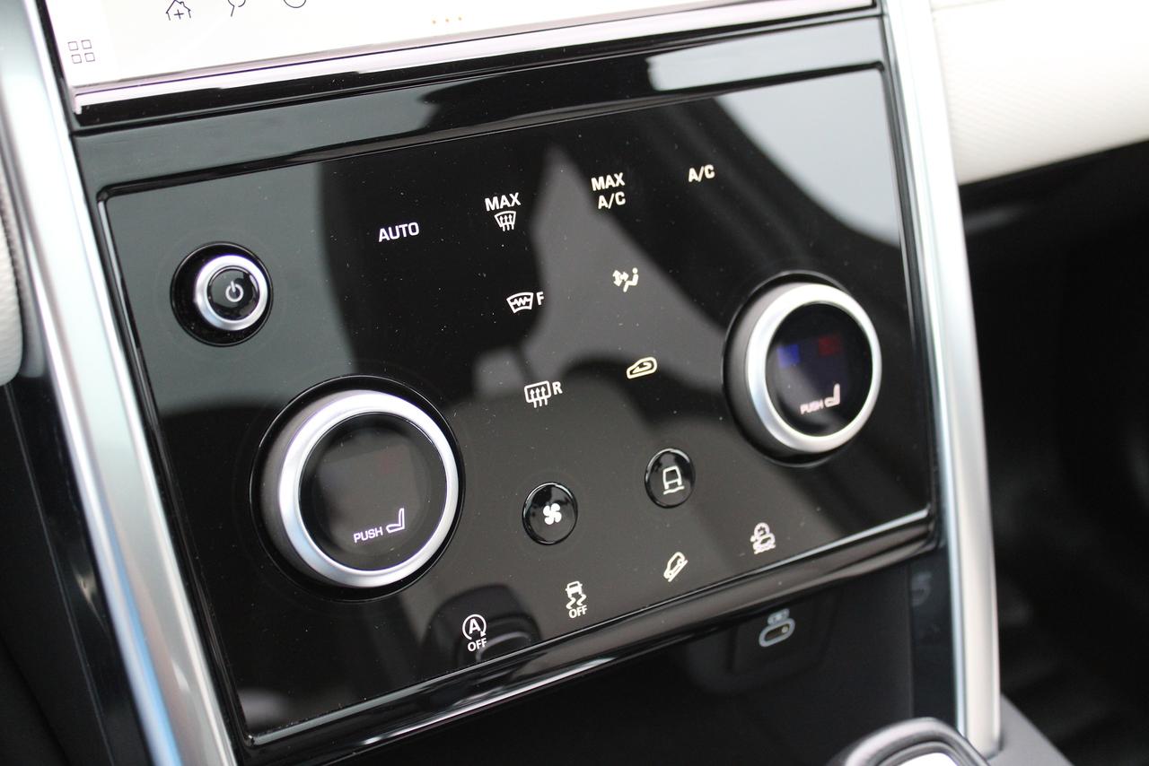 2021 Land Rover Discovery Sport R-Dynamic SE 4WD Photo
