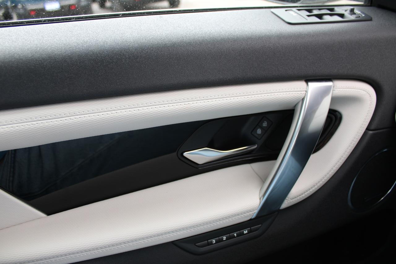 2021 Land Rover Discovery Sport R-Dynamic SE 4WD Photo
