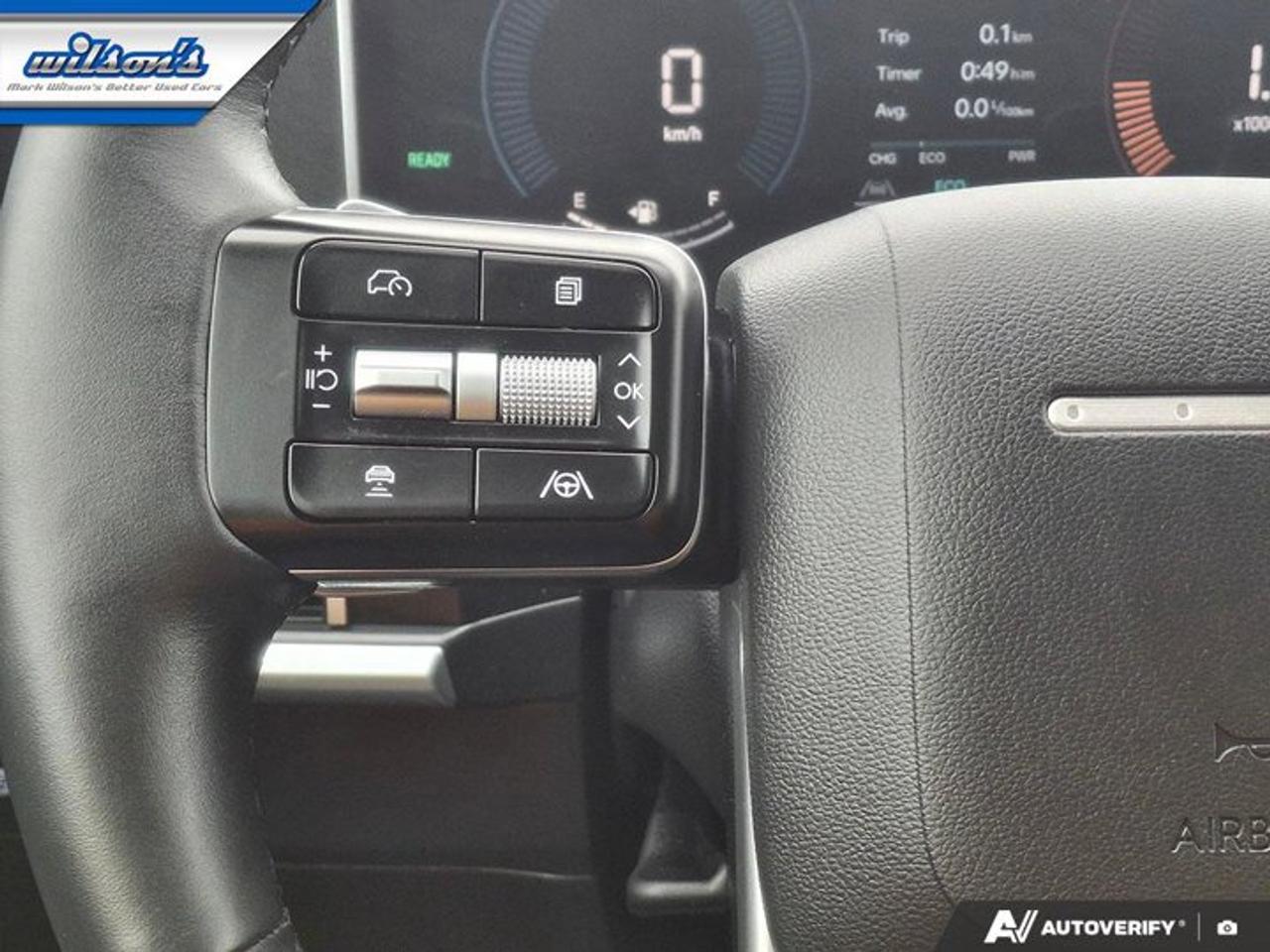 2025 Hyundai Santa Fe Hybrid Preferred AWD | 3rd Row | Heated Wheel + Seats | Adaptive Cruise | CarPlay + Android | and More ! Photo
