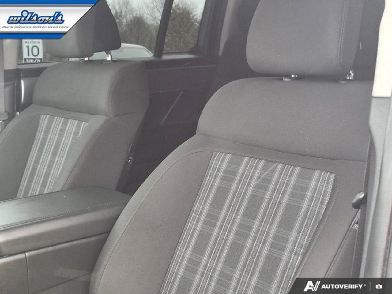 2025 Hyundai Santa Fe Hybrid Preferred AWD | 3rd Row | Heated Wheel + Seats | Adaptive Cruise | CarPlay + Android | and More ! Photo