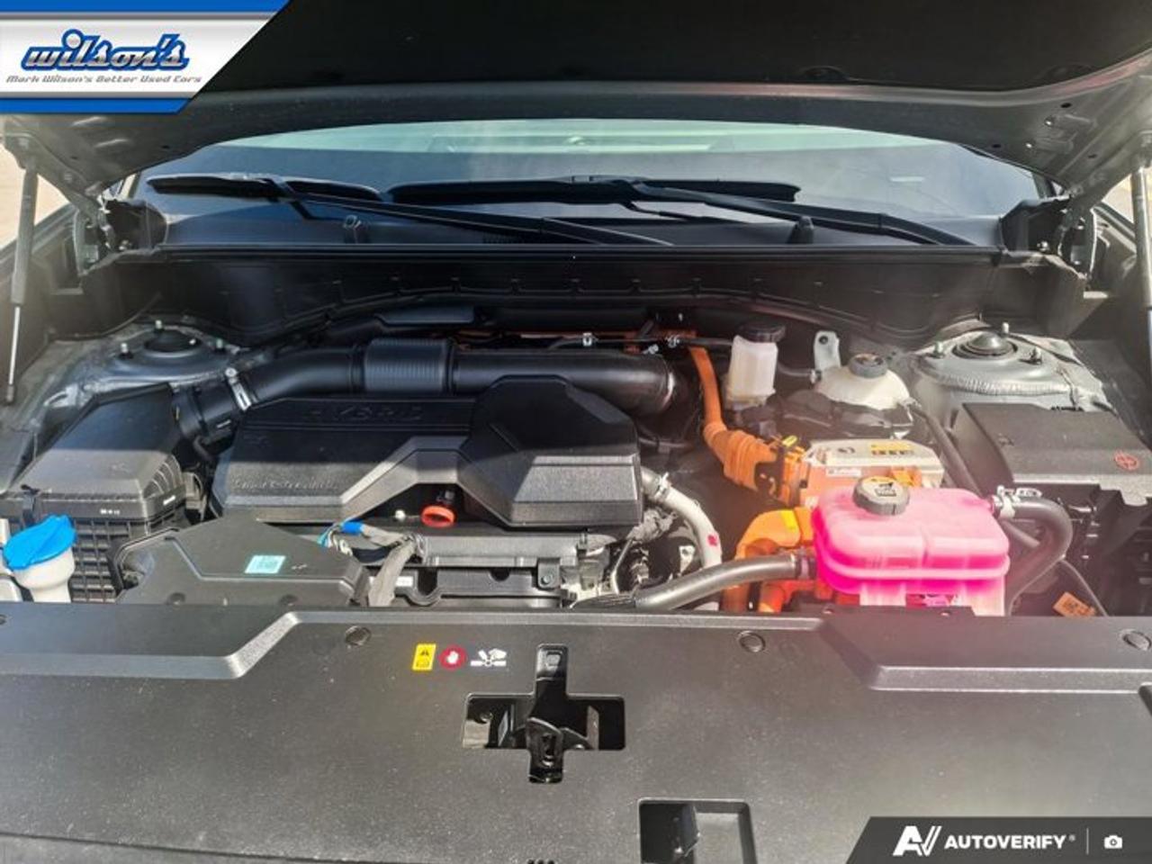 2025 Hyundai Santa Fe Hybrid Preferred AWD | 3rd Row | Heated Wheel + Seats | Adaptive Cruise | CarPlay + Android | and More ! Photo