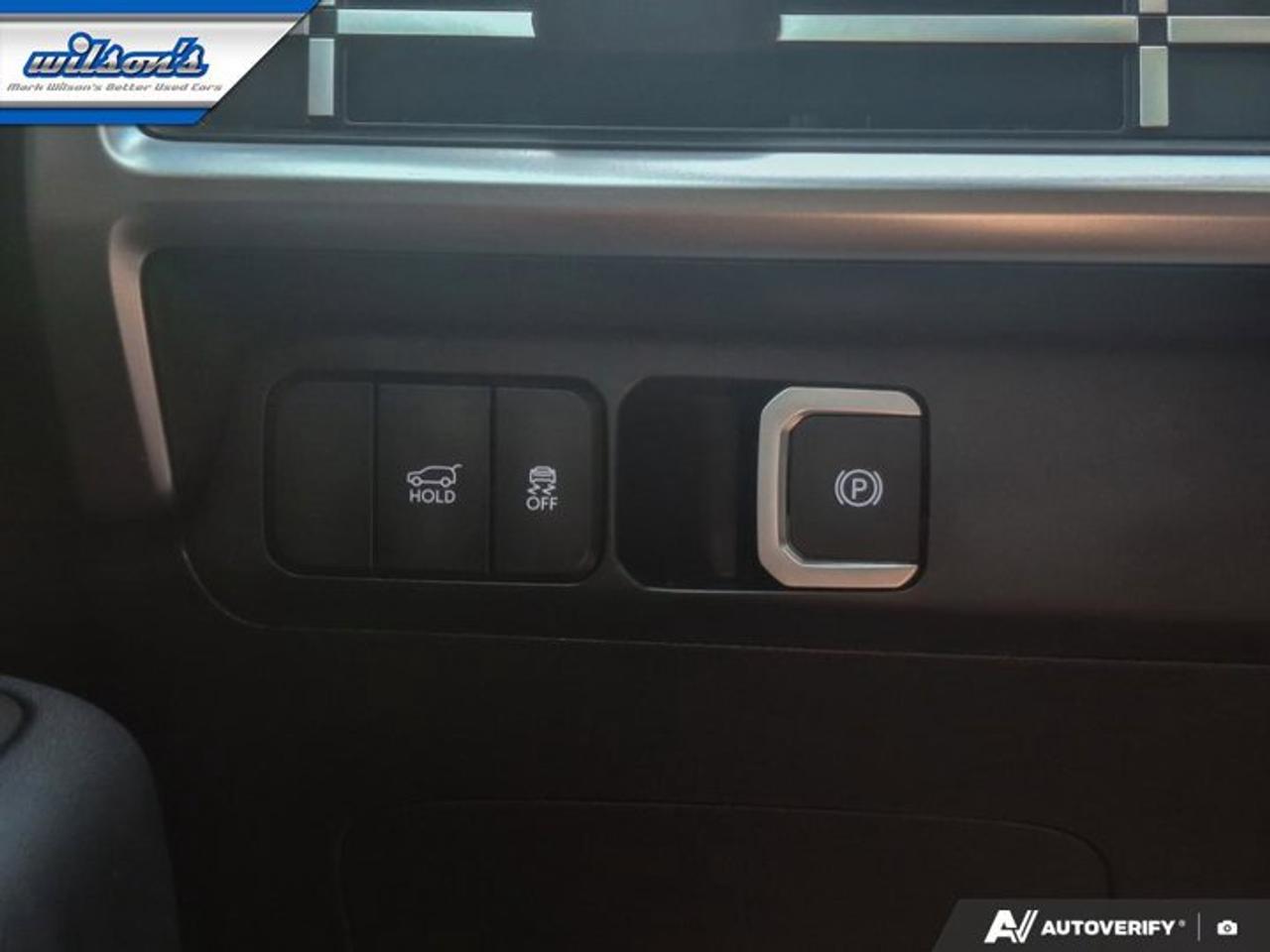 2025 Hyundai Santa Fe Hybrid Preferred AWD | 3rd Row | Heated Wheel + Seats | Adaptive Cruise | CarPlay + Android | and More ! Photo