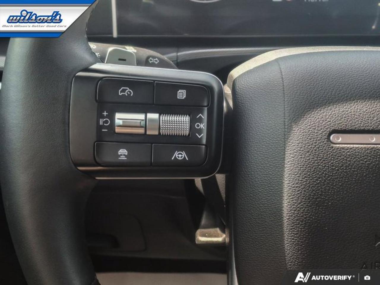 2025 Hyundai Santa Fe Hybrid Preferred AWD | 3rd Row | Heated Wheel + Seats | Adaptive Cruise | CarPlay + Android | and More ! Photo