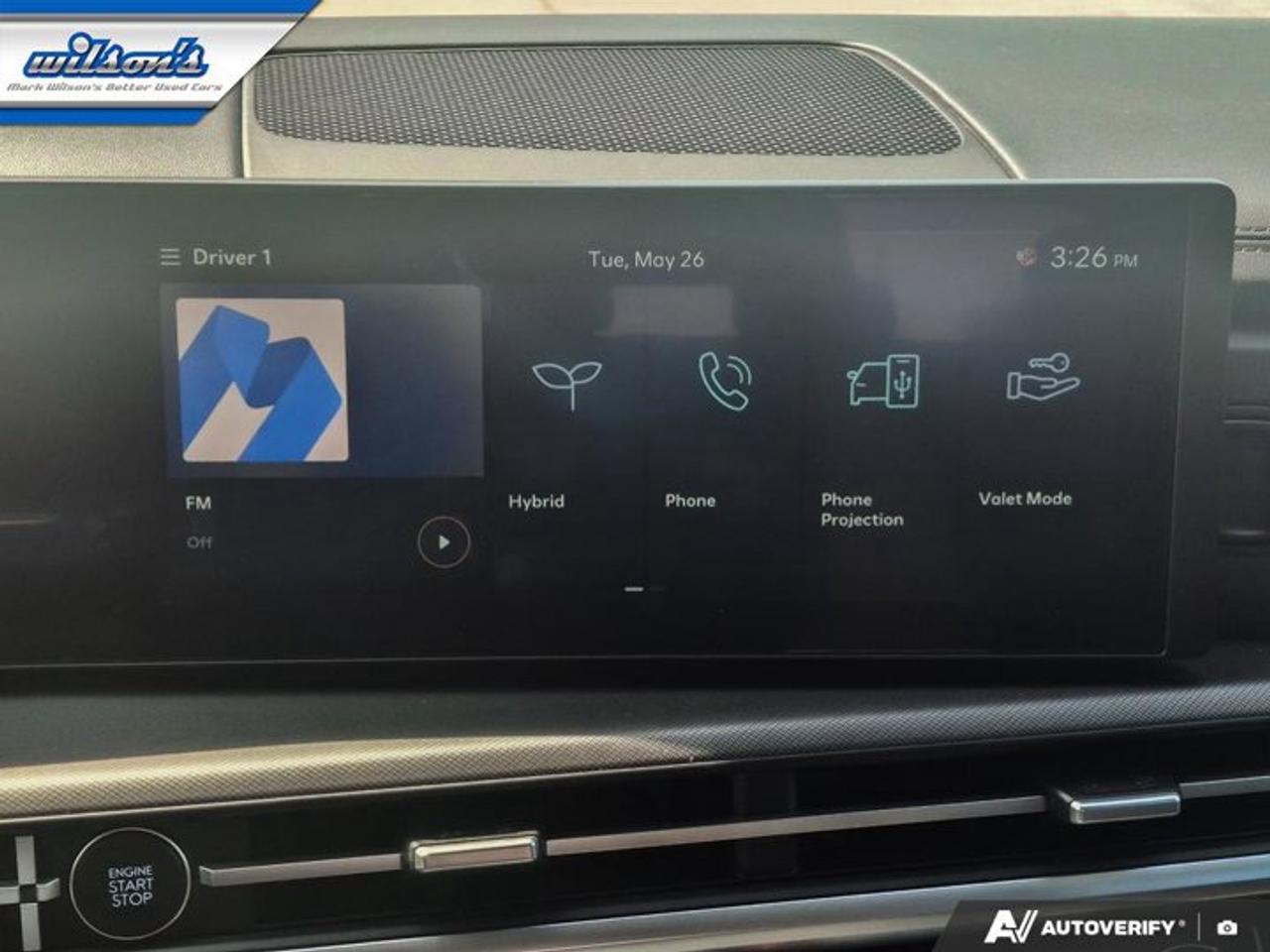 2025 Hyundai Santa Fe Hybrid Preferred AWD | 3rd Row | Heated Wheel + Seats | Adaptive Cruise | CarPlay + Android | and More ! Photo