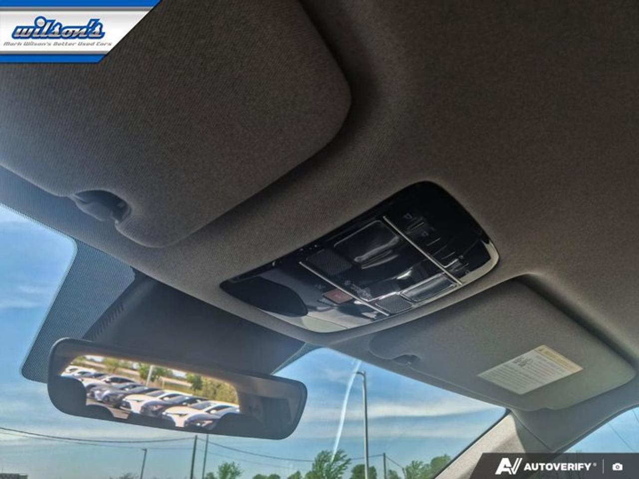 2025 Hyundai Santa Fe Hybrid Preferred AWD | 3rd Row | Heated Wheel + Seats | Adaptive Cruise | CarPlay + Android | and More ! Photo