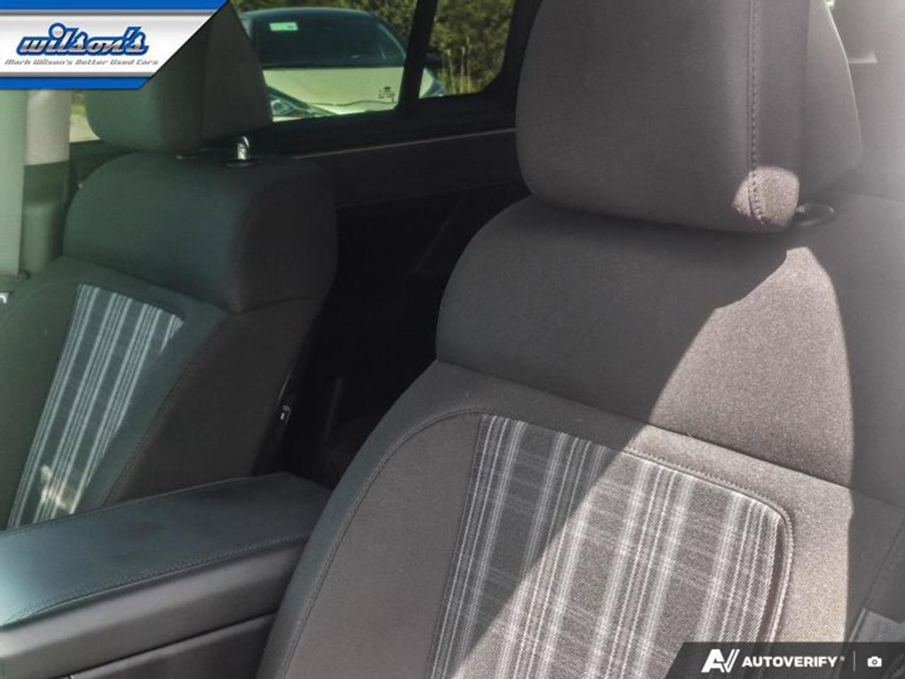 2025 Hyundai Santa Fe Hybrid Preferred AWD | 3rd Row | Heated Wheel + Seats | Adaptive Cruise | CarPlay + Android | and More ! Photo